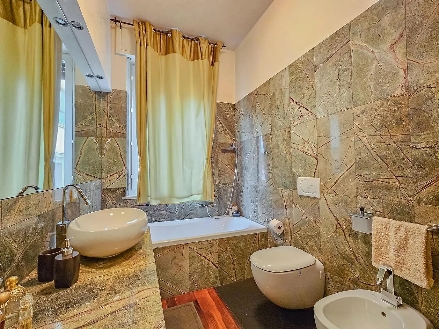 Ferienwohnung Dimora Catullo - La Terrazza Di Verona Apartment